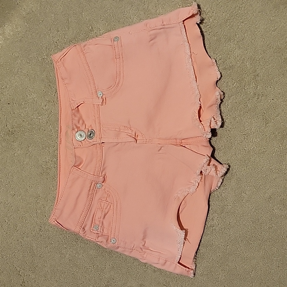 Wallflower shorts